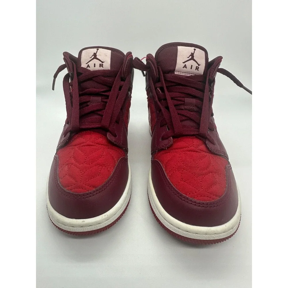 Nike Air Jordan 1 Mid SE GS Red Quilt AV5174-600 Size 4.5Y‎